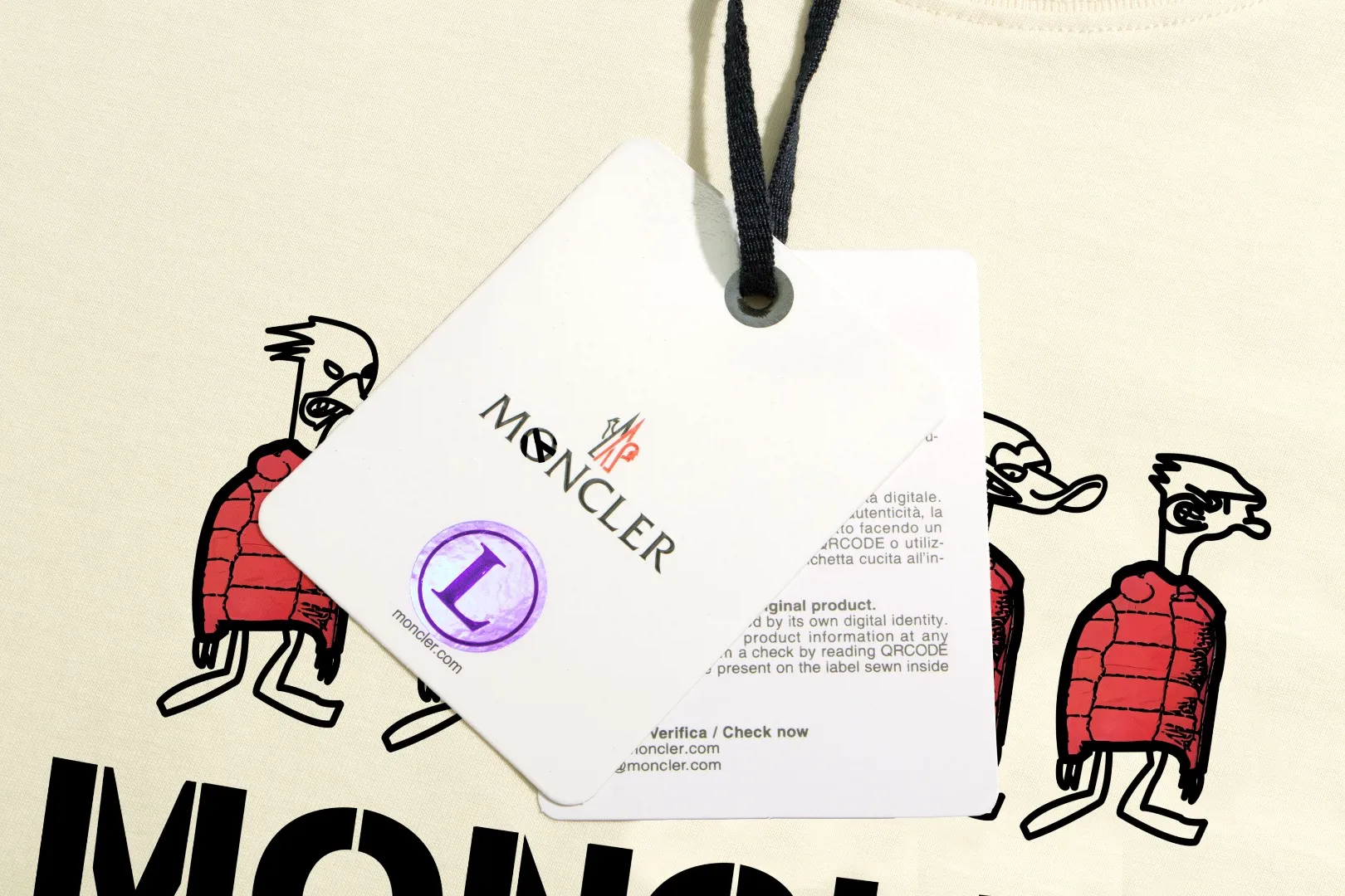 Quality《Moncler~ 》2024New Arrival T , Versatile Quality . ‼ 32 250G ‼ T 🤪 Sizes：S-M-L-XL-2XL ：Black White 、 Same Style